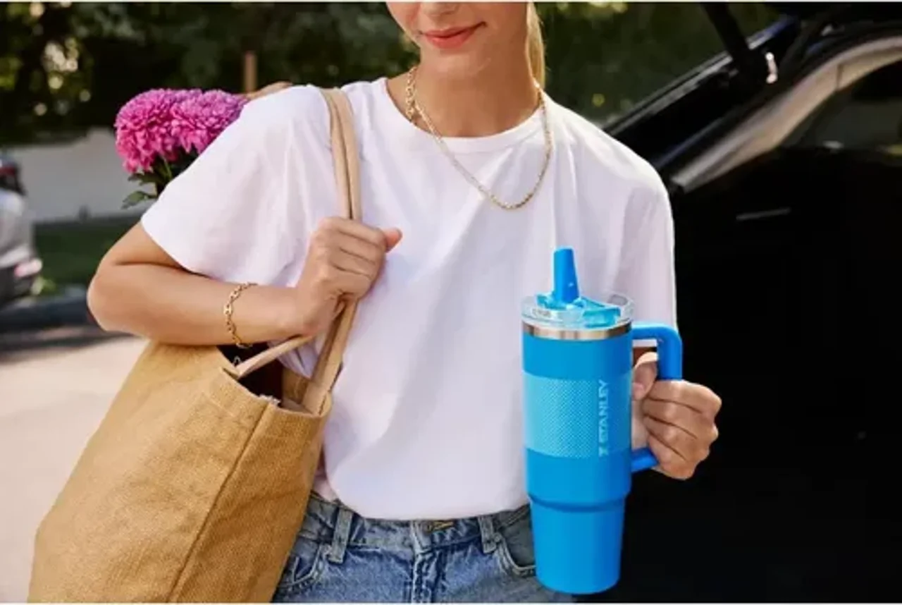 بررسی کامل تامبلر استنلی پرو تور (ProTour Flip Straw)؛ آیا واقعاً ۱۰۰٪ ضد نشت است؟